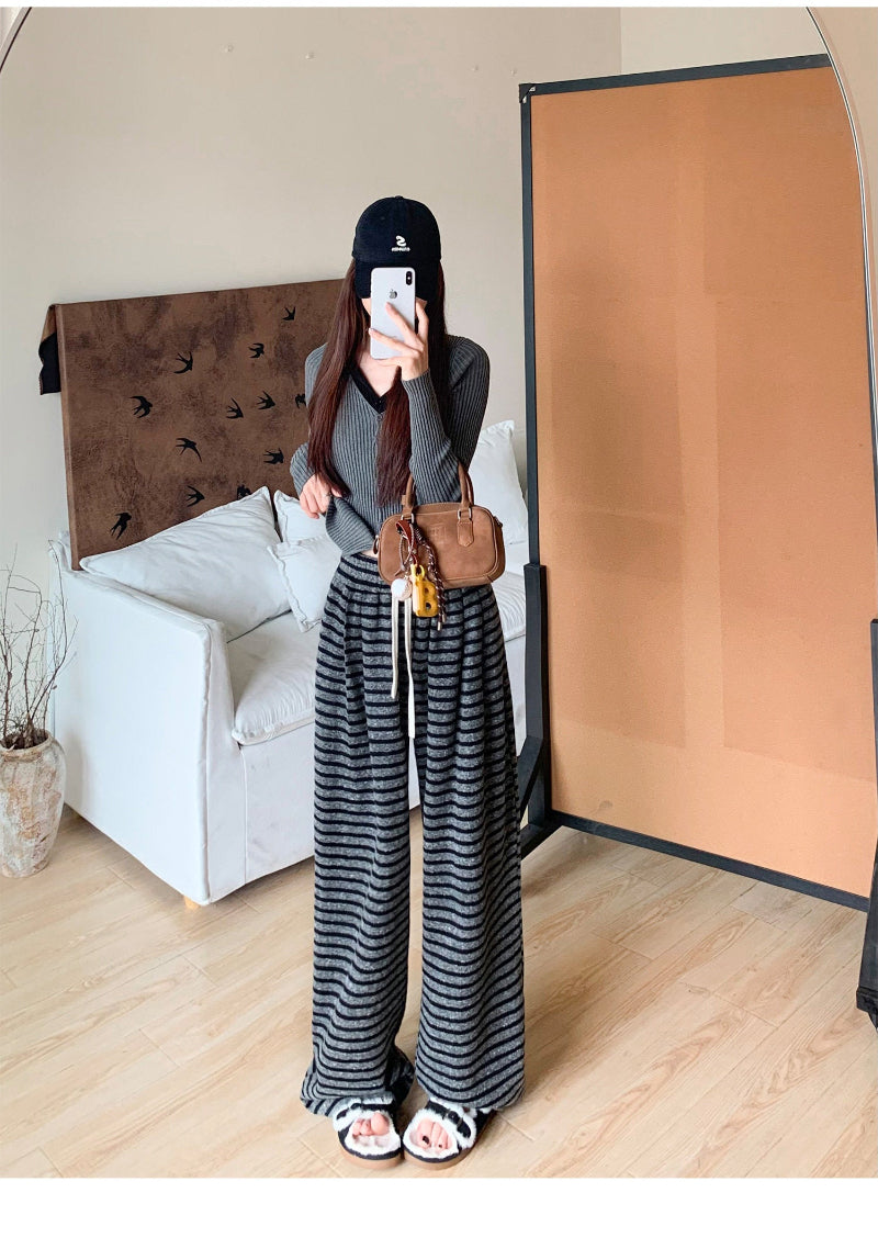 Women’s Gray Stripe Wide-Leg Fleece Pants – Winter Warm Lined Jogger Sweatpants