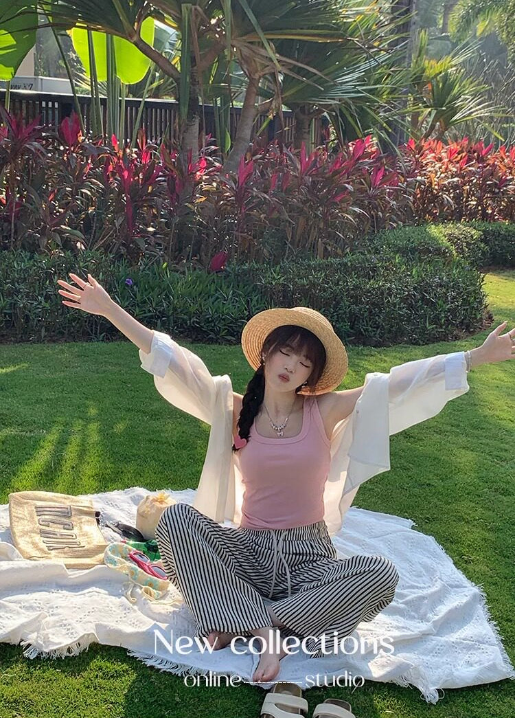 Solid Color Sleeveless Camisole Top