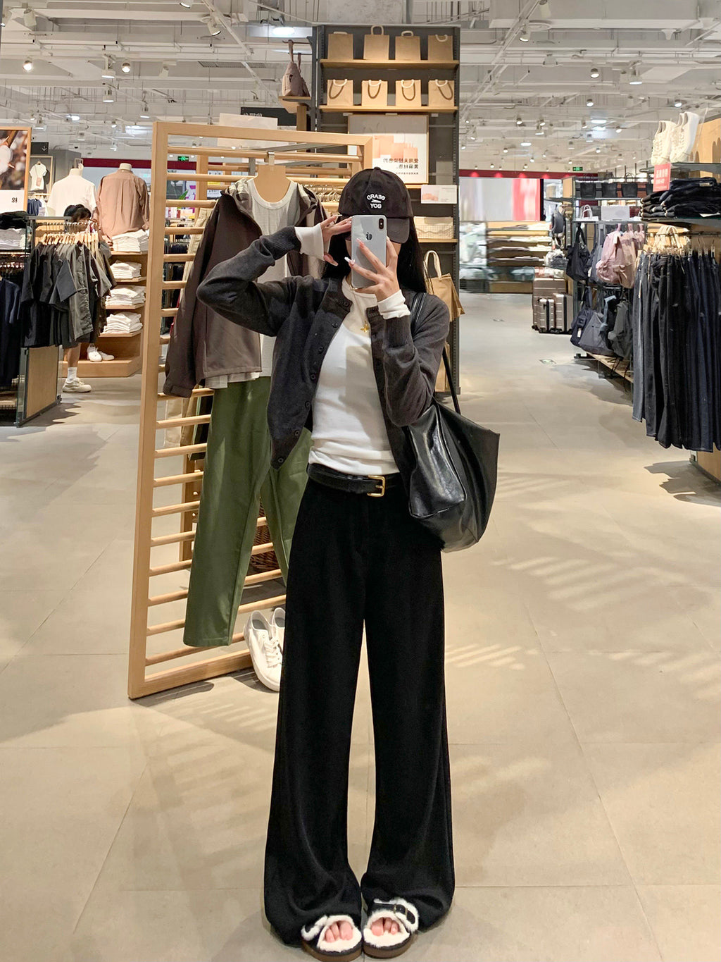 Women’s Black Wide-Leg Pants – 2025 Fall/Winter Loose Casual Straight-Leg Drape Suit Pants